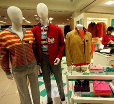 我国服装零售增速放缓 机遇与挑战并存